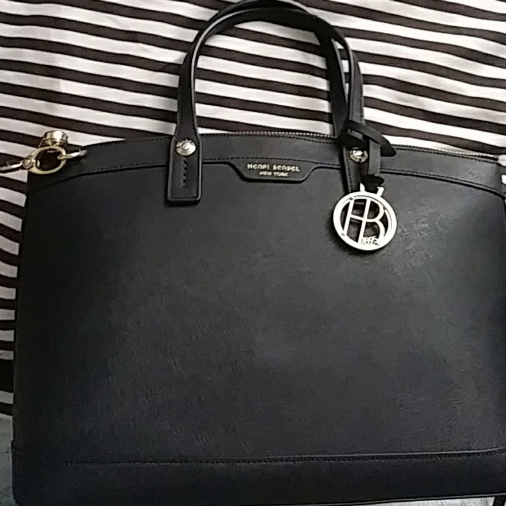 (Reserved) Henri Bendel W 57th Satchel w/dust bag